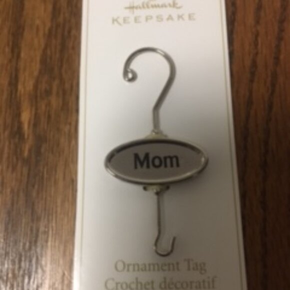 Hallmark Keepsake Dad & Mom Ornament Hangers (Set) NEW - Picture 5 of 5